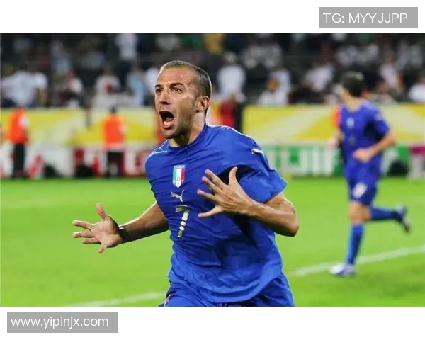 足球场上的绝代风华 这些球星不仅技术超群更拥有惊艳的帅气外貌